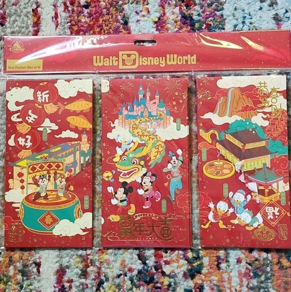 Walt Disney World NWT set of lunar new year red envelopes - Picture 1 of 14